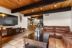 19440 NE 26th Ave, Miami, FL 33180 - Photo 12