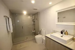 13800 Highland Dr, North Miami Beach, FL 33181 - Photo 2