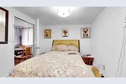 640 NE 160th St, Miami, FL 33162 - Photo 14