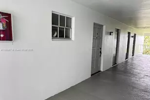 1200 Hillcrest Ct, Hollywood, FL 33021 - Photo 4