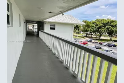 1200 Hillcrest Ct #315, Hollywood, FL 33021 - Photo 2