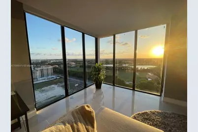 5252 NW 85th Ave #1702, Doral, FL 33166 - Photo 2