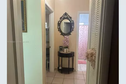 265 W 55th St, Hialeah, FL 33012 - Photo 26