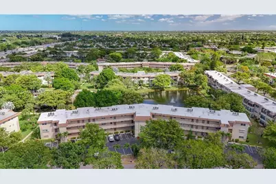 5001 NW 34th St #201, Lauderdale Lakes, FL 33319 - Photo 1
