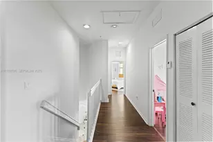 8999 NW 107 Ct, Doral, FL 33178 - Photo 30