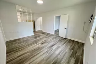 962 NW 6th St, Miami, FL 33136 - Photo 4