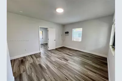 962 NW 6th St #2, Miami, FL 33136 - Photo 1