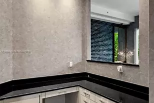 6000 Island Blvd, Aventura, FL 33160 - Photo 14