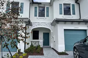 13419 SW 287th Ter, Homestead, FL 33033 - Photo 2