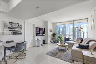 92 SW 3rd St, Miami, FL 33130 - Photo 8