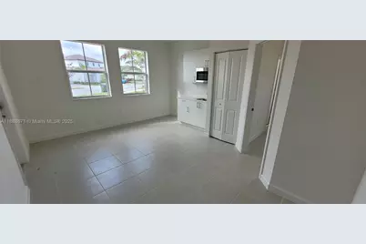 2355 SE 24th Ct #A, Homestead, FL 33035 - Photo 4