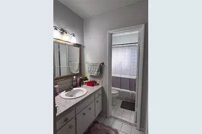 7505 SW 82nd St #318, Miami, FL 33143 - Photo 8