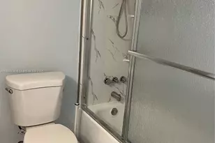 111 Golden Isles Dr, Hallandale Beach, FL 33009 - Photo 22