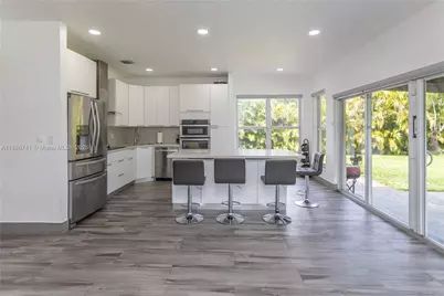 507 Hunting Lodge Dr, Miami Springs, FL 33166 - Photo 12