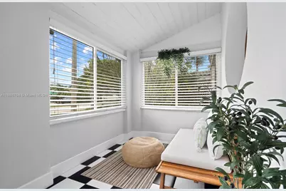 1636 Arthur St, Hollywood, FL 33020 - Photo 2