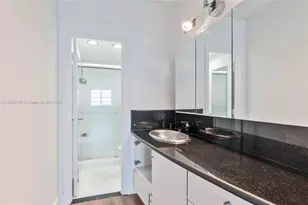 300 Bayview Dr, Sunny Isles Beach, FL 33160 - Photo 22