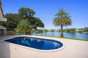 9881 SW 1st Ct, Plantation, FL 33324 - Photo 2