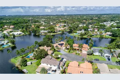 9881 SW 1st Ct, Plantation, FL 33324 - Photo 42