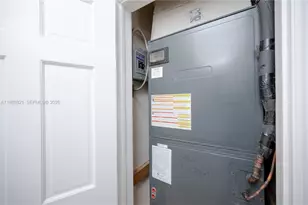 9881 SW 1st Ct, Plantation, FL 33324 - Photo 28