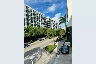 1060 NW 7th St #102, Miami, FL 33136 - Photo 1