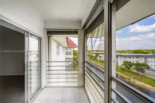 4851 NW 21st St, Lauderhill, FL 33313 - Photo 12