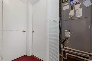 1083 NW 74th St, Miami, FL 33150 - Photo 24