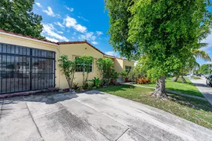 862 NE 82nd St, Miami, FL 33138 - Photo 14