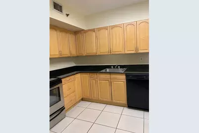 901 Hillcrest Dr #409, Hollywood, FL 33021 - Photo 12