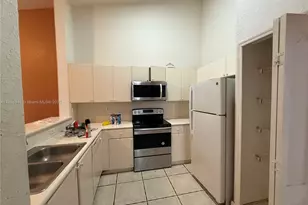 2811 SE 17th Ave, Homestead, FL 33035 - Photo 6