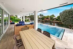 1370 NE 103rd St, Miami Shores, FL 33138 - Photo 18