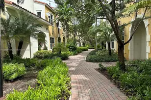 12443 NW 17th Ct, Pembroke Pines, FL 33028 - Photo 30