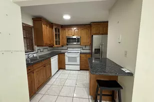 9150 Fontainebleau Blvd, Miami, FL 33172 - Photo 4