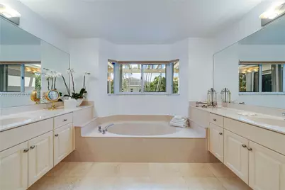 8523 SW 139th Ter, Palmetto Bay, FL 33158 - Photo 18