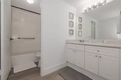 2301 Collins Ave #333, Miami Beach, FL 33139 - Photo 24