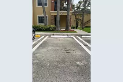 3395 NE 9th St #104, Homestead, FL 33033 - Photo 4