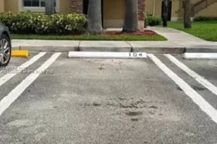 3395 NE 9th St, Homestead, FL 33033 - Photo 4