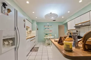 8241 SW 142nd St, Palmetto Bay, FL 33158 - Photo 8
