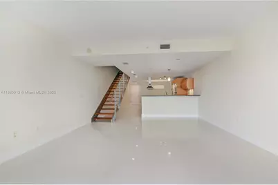 2950 NE 188th St #343, Aventura, FL 33180 - Photo 2