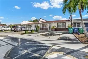 4255 SW 69th Ave, Miami, FL 33155 - Photo 2
