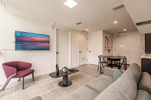 227 NE 2nd St, Miami, FL 33132 - Photo 12