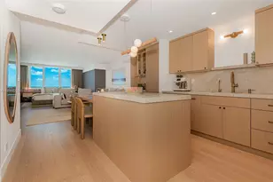 2301 Collins Ave, Miami Beach, FL 33139 - Photo 24