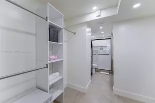 17800 Atlantic Blvd, Sunny Isles Beach, FL 33160 - Photo 22