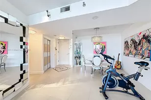 1000 W Island Blvd, Aventura, FL 33160 - Photo 12