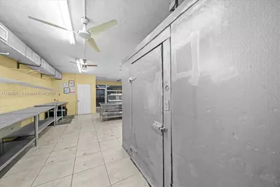 2313 NW 27th Ave, Miami, FL 33142 - Photo 8