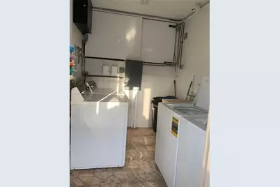 322 Taylor St #2D, Hollywood, FL 33019 - Photo 38