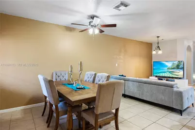 14254 SW 272nd St, Homestead, FL 33032 - Photo 6