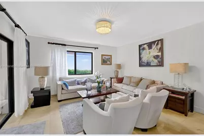 6345 Maynada St, Coral Gables, FL 33146 - Photo 20