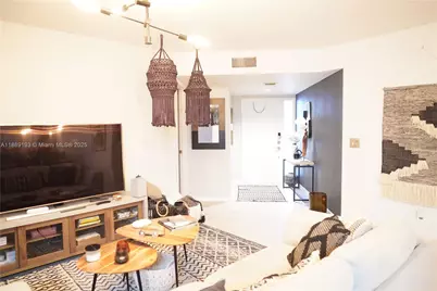 9308 NW 9th Pl #9308, Plantation, FL 33324 - Photo 10