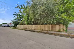1024 N 24th Ave, Hollywood, FL 33020 - Photo 28