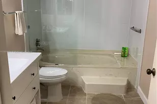 17500 N Bay Rd, Sunny Isles Beach, FL 33160 - Photo 10